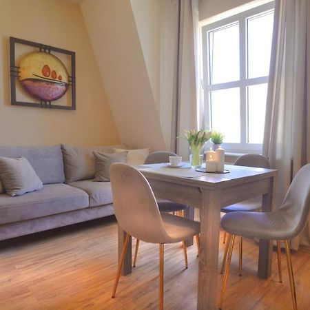 Promenada - Plaza 100M Apartamento Świnoujście Exterior foto